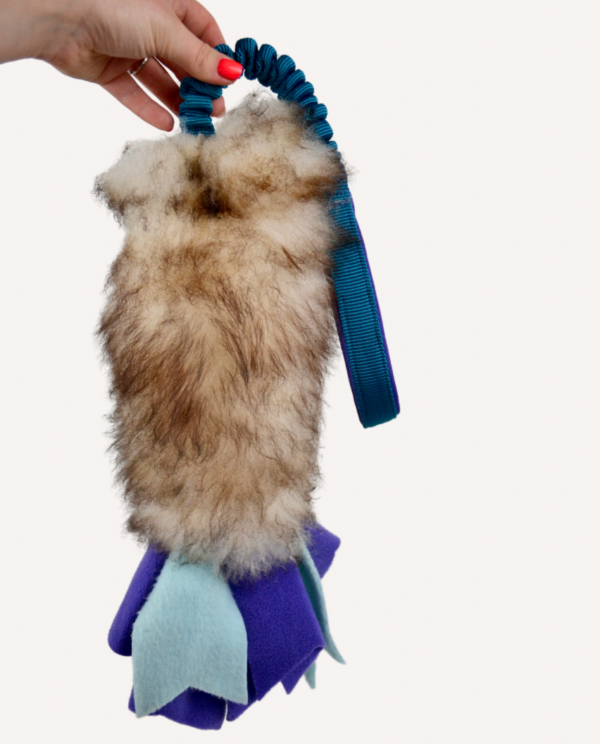 Szarpak z owcy z frędzelkami KREATOR